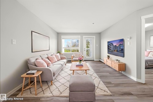 212 5340 199 Street, Edmonton, AB - Indoor Photo Showing Living Room