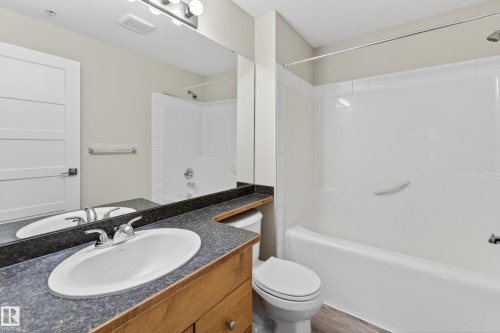 212 5340 199 Street, Edmonton, AB - Indoor Photo Showing Bathroom
