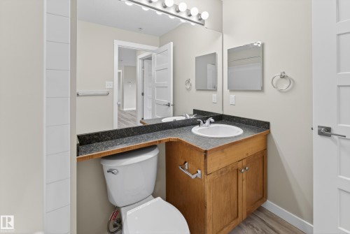 212 5340 199 Street, Edmonton, AB - Indoor Photo Showing Bathroom