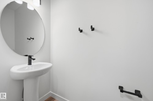 9 Redpoll Wynd, St. Albert, AB - Indoor Photo Showing Bathroom