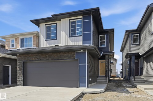 9 REDPOLL Wynd  St. Albert, AB T8N 8C7