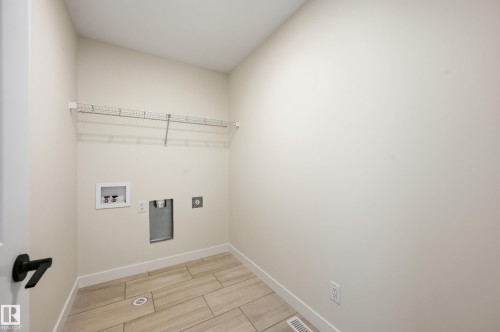 9 Redpoll Wynd, St. Albert, AB - Indoor