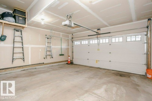 2423 16 Avenue, Edmonton, AB - Indoor Photo Showing Garage