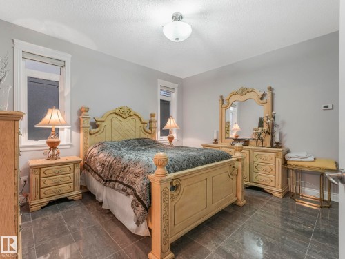 3313 Cameron Heights Landing Landing, Edmonton, AB - Indoor Photo Showing Bedroom