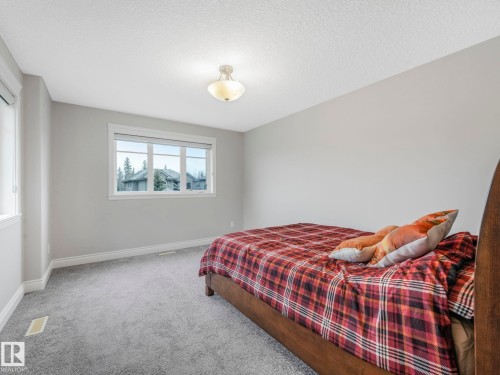 3313 Cameron Heights Landing Landing, Edmonton, AB - Indoor Photo Showing Bedroom