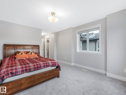 3313 Cameron Heights Landing Landing, Edmonton, AB - Indoor Photo Showing Bedroom