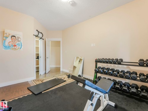 3313 Cameron Heights Landing Landing, Edmonton, AB - Indoor Photo Showing Other Room