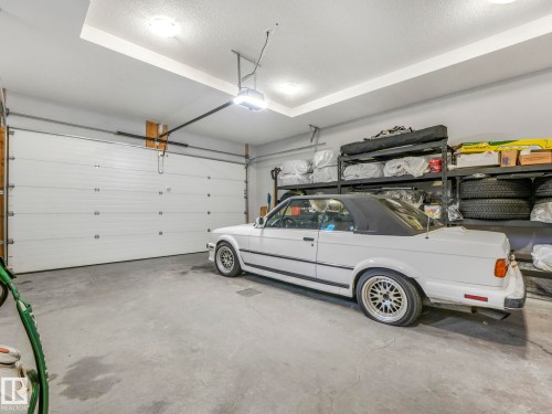 3313 Cameron Heights Landing Landing, Edmonton, AB - Indoor Photo Showing Garage