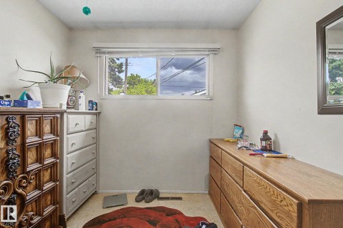 8115 169 Street, Edmonton, AB - Indoor