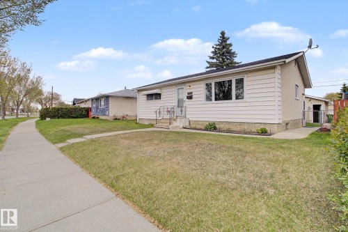 8115 169 Street, Edmonton, AB - Outdoor