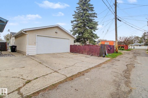8115 169 Street, Edmonton, AB - Outdoor
