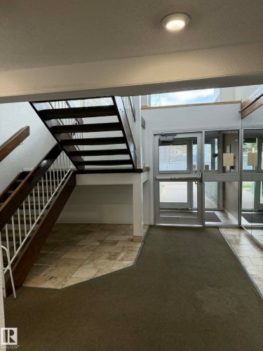 414 4810 Mill Woods Road S, Edmonton, AB - Indoor Photo Showing Other Room