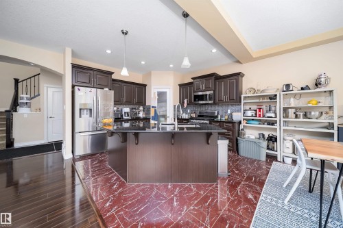 Kitchen - 1508 Cunningham Cape Cape, Edmonton, AB - Indoor Photo Showing Kitchen With Stainless Steel Kitchen With Upgraded Kitchen