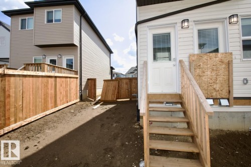 Upper 3862 Chrustawka Place Sw, Edmonton, AB - Outdoor With Exterior