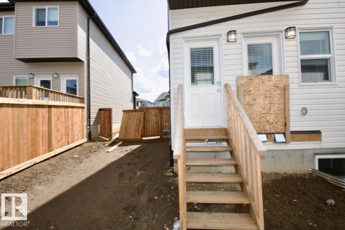 Upper 3862 Chrustawka Place Sw, Edmonton, AB - Outdoor With Exterior