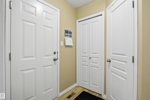 8915 8 Avenue, Edmonton, AB 
