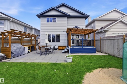 8915 8 Avenue, Edmonton, AB 