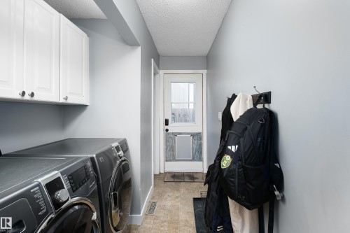 17828 91 Street, Edmonton, AB - Indoor Photo Showing Laundry Room