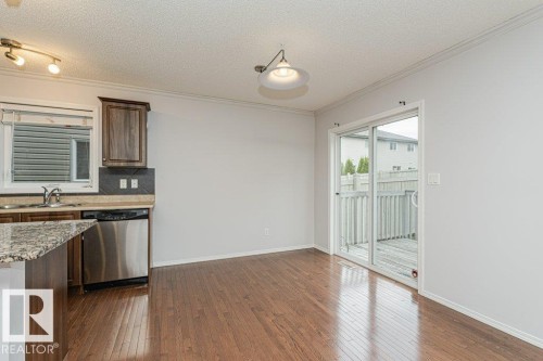 2314 Lemieux Place, Edmonton, AB - Indoor Photo Showing Kitchen