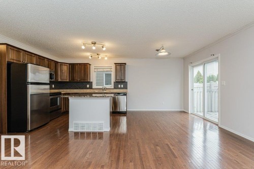 2314 Lemieux Place, Edmonton, AB - Indoor Photo Showing Kitchen With Stainless Steel Kitchen