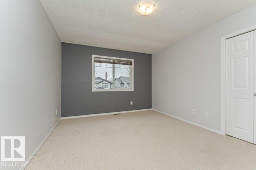 2314 Lemieux Place, Edmonton, AB - Indoor Photo Showing Other Room