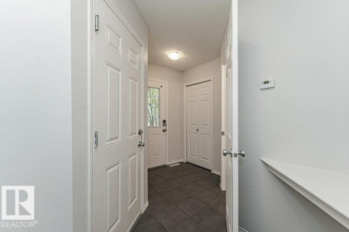 2314 Lemieux Place, Edmonton, AB - Indoor Photo Showing Other Room