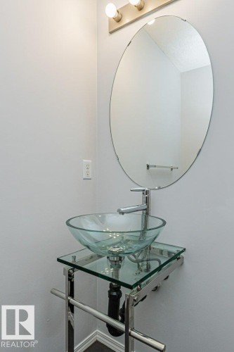 2314 Lemieux Place, Edmonton, AB - Indoor Photo Showing Other Room