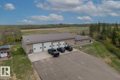 56515 RGE ROAD 222  Rural Sturgeon County, AB T0A 1N4