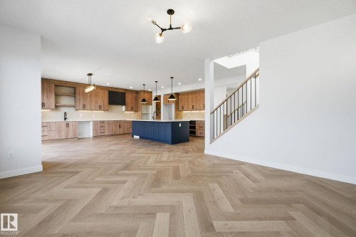 17108 2 Street, Edmonton, AB - Indoor Photo Showing Kitchen