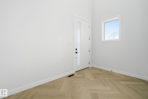 17108 2 Street, Edmonton, AB - Indoor Photo Showing Other Room