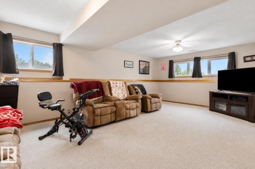 5536 42 Street, Drayton Valley, AB - Indoor