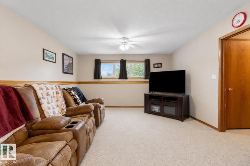 5536 42 Street, Drayton Valley, AB - Indoor