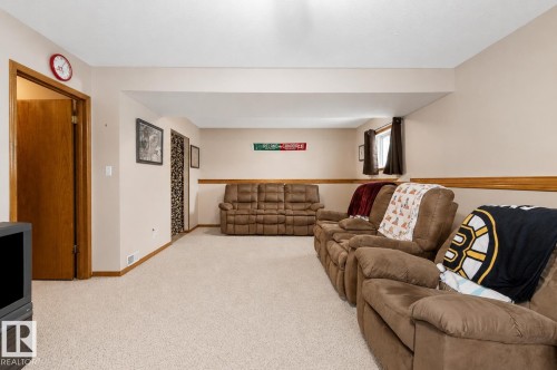 5536 42 Street, Drayton Valley, AB - Indoor Photo Showing Other Room