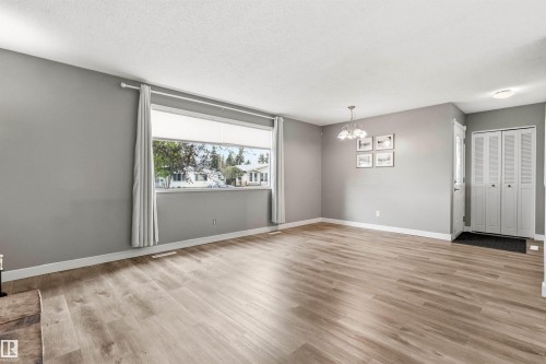 9025 152 Street, Edmonton, AB - Indoor