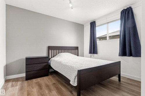 9025 152 Street, Edmonton, AB - Indoor Photo Showing Bedroom