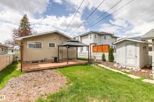 9025 152 Street, Edmonton, AB - Outdoor