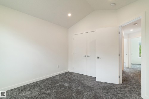 15204 108 Avenue, Edmonton, AB - Indoor Photo Showing Other Room