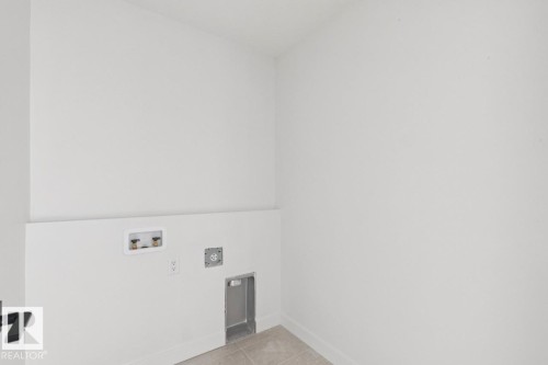 5132 Cawsey Bend Sw, Edmonton, AB - Indoor Photo Showing Other Room