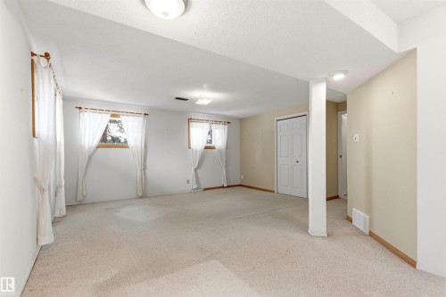 74 Andrew Crescent, St. Albert, AB - Indoor Photo Showing Other Room
