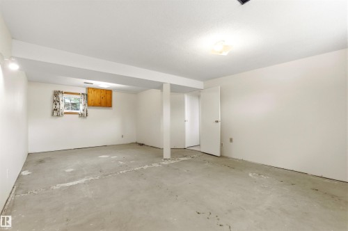 74 Andrew Crescent, St. Albert, AB - Indoor