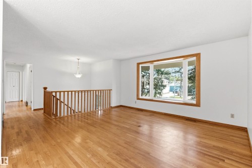 74 Andrew Crescent, St. Albert, AB - Indoor Photo Showing Other Room