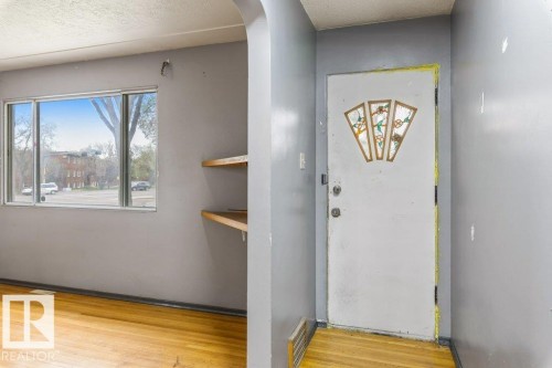 13218 116 Avenue, Edmonton, AB - Indoor Photo Showing Other Room