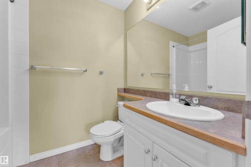 440 3425 19 Street, Edmonton, AB - Indoor Photo Showing Bathroom