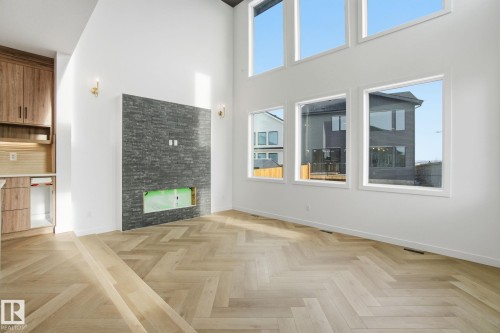 17107 3 Street Nw, Edmonton, AB - Indoor Photo Showing Other Room