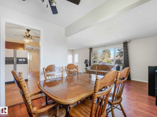 17603 84 Avenue Nw, Edmonton, AB - Indoor Photo Showing Dining Room