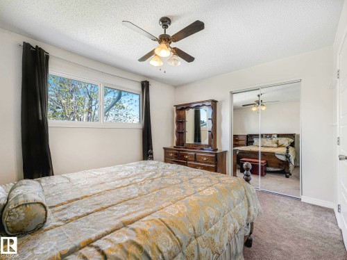 17603 84 Avenue Nw, Edmonton, AB - Indoor Photo Showing Bedroom