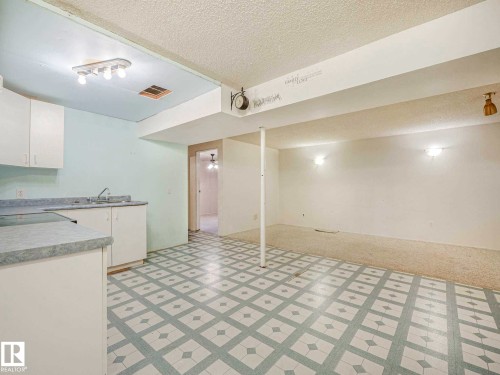 17603 84 Avenue Nw, Edmonton, AB - Indoor Photo Showing Other Room
