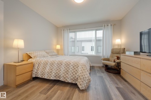 34 1729 Keene Crescent, Edmonton, AB - Indoor Photo Showing Bedroom