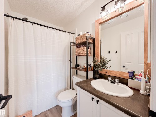 60 Nevis Close, St. Albert, AB - Indoor Photo Showing Bathroom