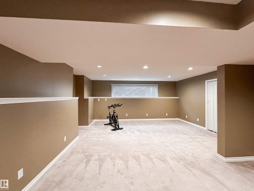 53 Alpine Boulevard, St. Albert, AB - Indoor